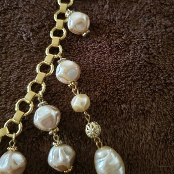 Yochi NY Vintage Pearl Necklace - Picture 3 of 6